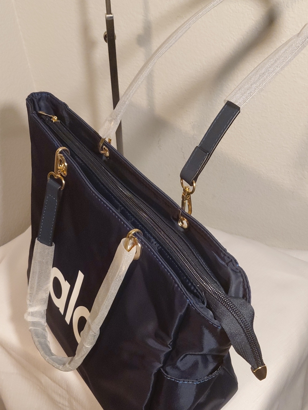 ALO Yoga Navy Multi Use Tote - Picture 2 of 5